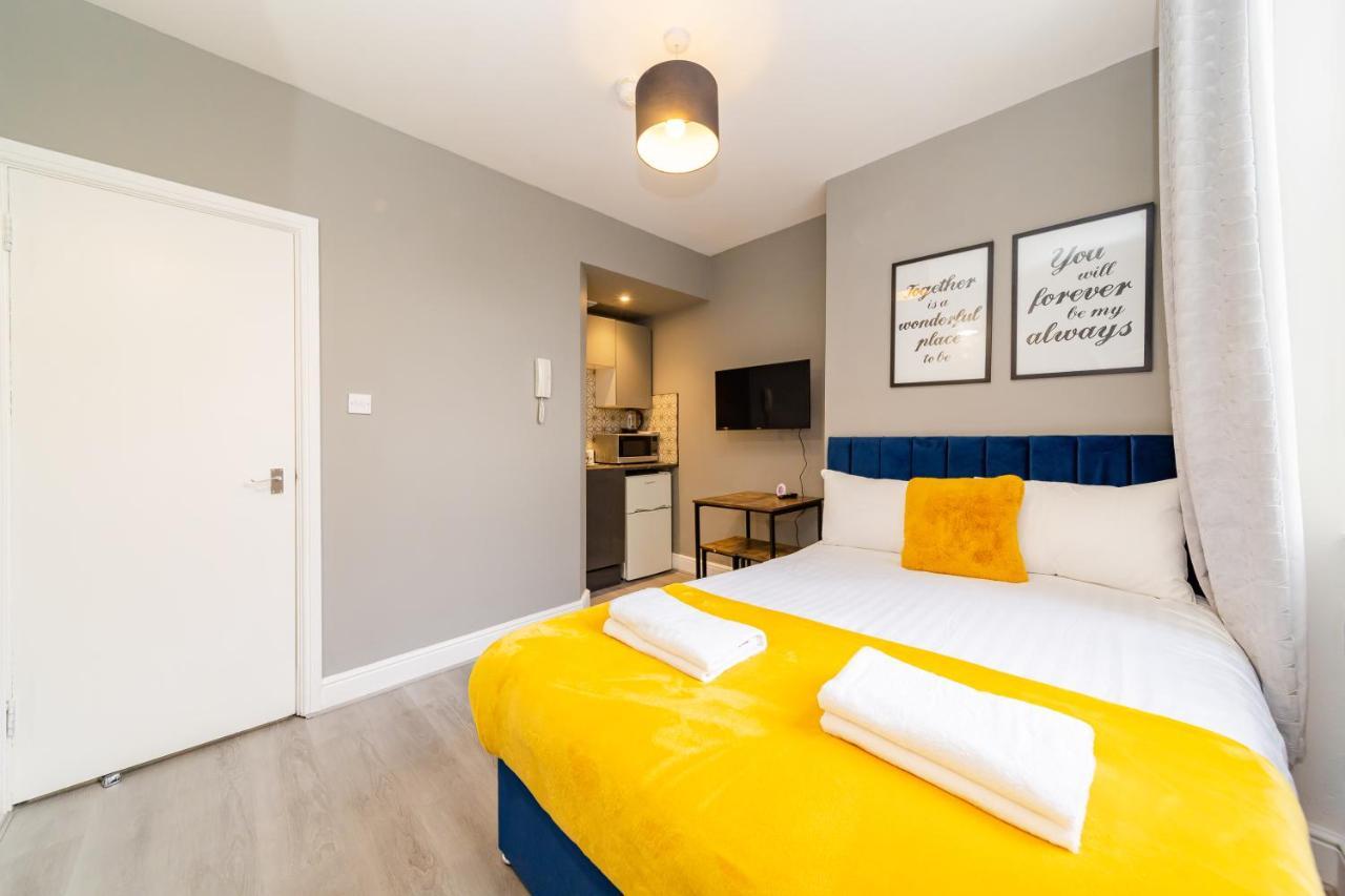 Appartamento Modern Studio Next To Brighton Beach I Smart Tv I King Size Bed Esterno foto
